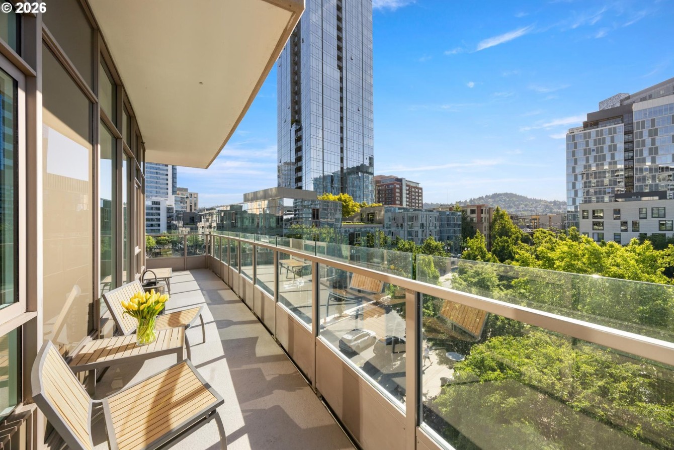 Above the Park- In The Pearl